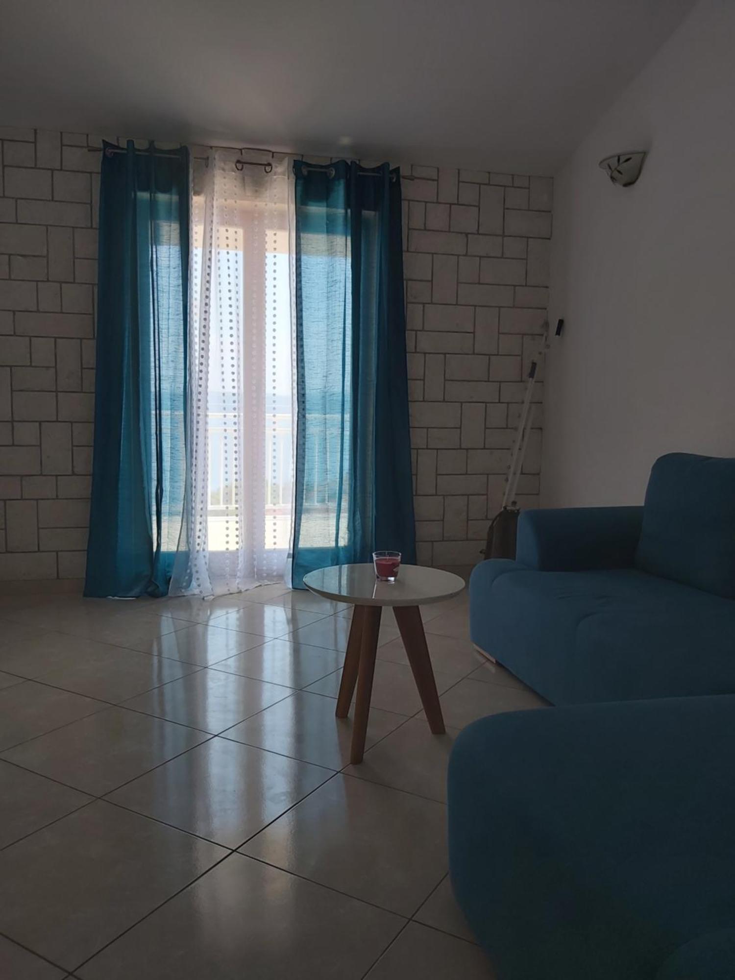 Beautiful Apartment 80 M From The Sea Marusici  Room photo